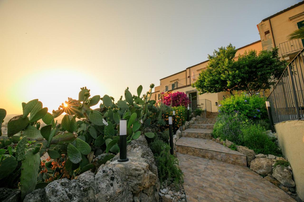 Trigona Garden Suite Noto Exterior photo